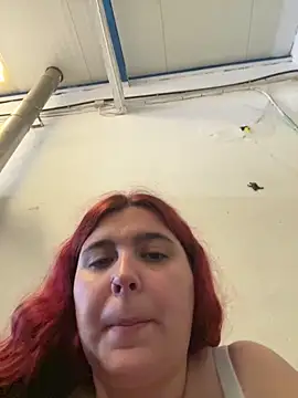 Sandragll online show from June 4, 2026, 3:28 pm