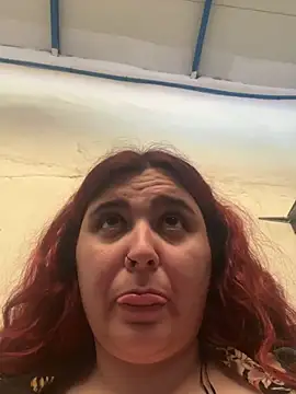 Sandragll online show from May 31, 2026, 4:57 pm