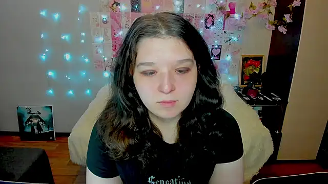 Snapshot of Kate_Acid chatting on June 9, 2026, 12:11 am Kate Acid online show from June 9, 2026, 12:11 am