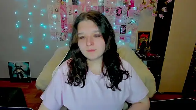 Snapshot of Kate_Acid chatting on July 2, 2026, 3:23 am Kate Acid online show from July 2, 2026, 3:23 am
