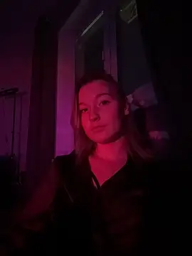 EmmaTurners online show from February 19, 2026, 7:11 pm