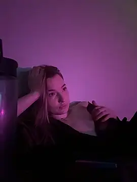 EmmaTurners online show from March 15, 2026, 6:15 pm