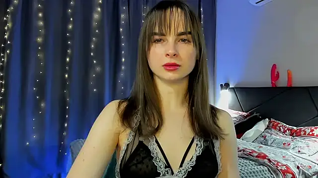 megann fox2 online show from February 19, 2026, 6:49 pm