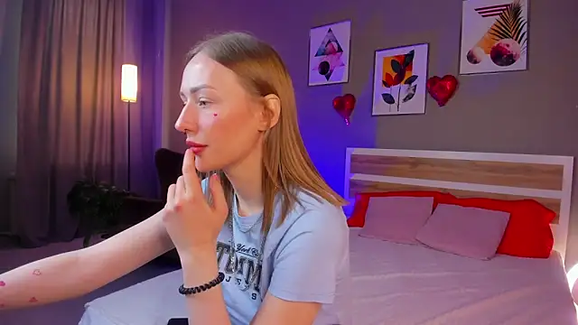 Snapshot of A_Alise chatting on February 24, 2026, 11:11 am A Alise online show from February 24, 2026, 11:11 am