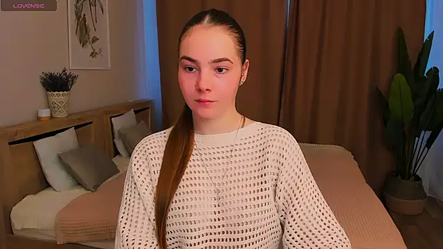 Maddy Wood  online show from February 23, 2026, 8:04 am