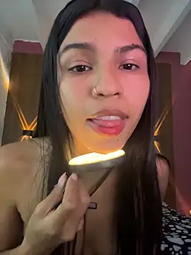 Dulce LoveeX online show from March 9, 2026, 7:28 pm