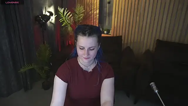 AlisaGracee online show from May 9, 2026, 12:41 pm