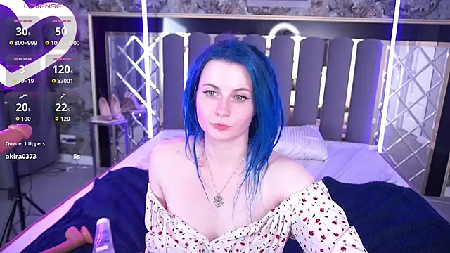 AlisaGracee online show from June 3, 2026, 2:33 pm