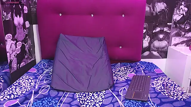 violet angel13 online show from April 12, 2026, 1:58 pm