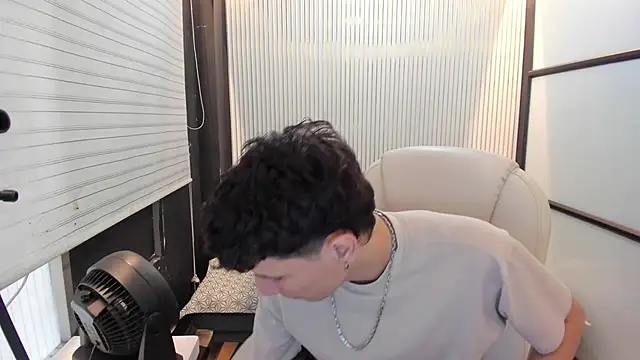 Angel St1 online show from April 16, 2026, 12:17 pm