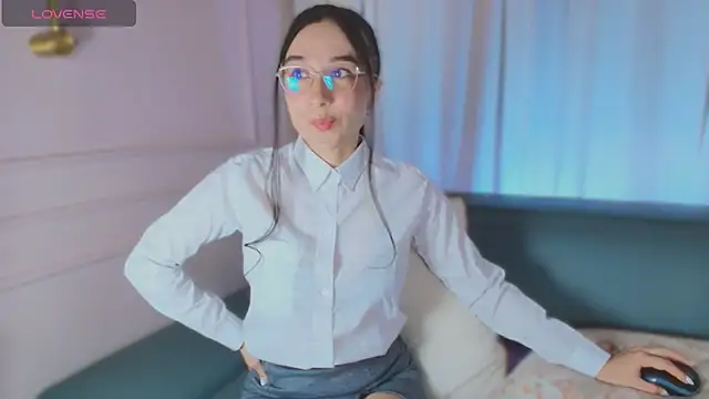 Dorothy valerisse online show from April 10, 2026, 10:33 am