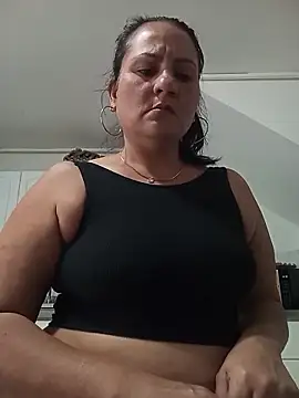 Mishell Perez online show from February 23, 2026, 7:25 pm