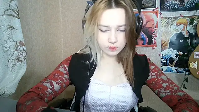 MilaTyan online show from March 20, 2026, 4:19 pm