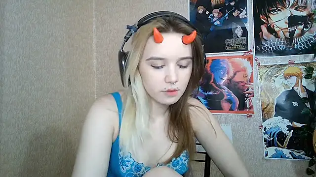 MilaTyan online show from April 4, 2026, 5:08 pm