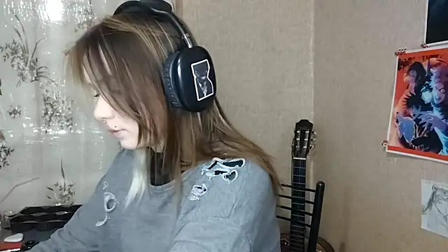 Snapshot of MilaTyan chatting on February 24, 2026, 5:25 pm MilaTyan online show from February 24, 2026, 5:25 pm