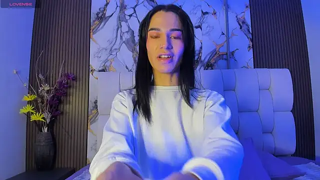 alisstarr online show from March 25, 2026, 11:20 am