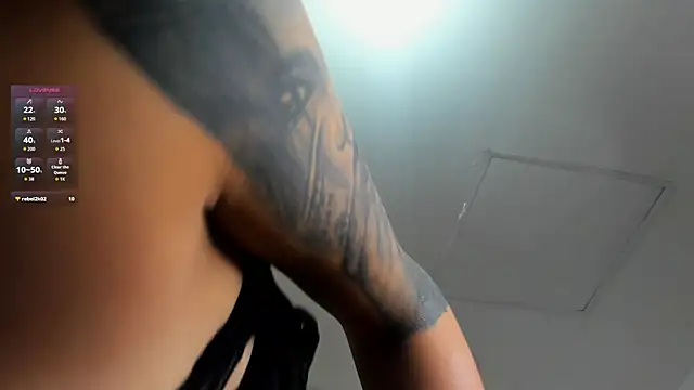 evangeline valencia online show from February 27, 2026, 11:26 pm