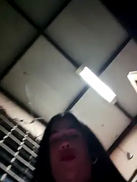 luna29 online show from April 24, 2026, 6:15 am