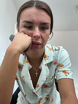 Amberbanxx online show from June 5, 2026, 9:26 am