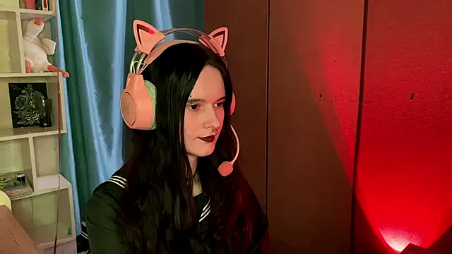 MabelDefina online show from March 6, 2026, 11:05 am