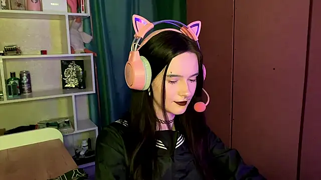 MabelDefina online show from February 27, 2026, 11:10 am