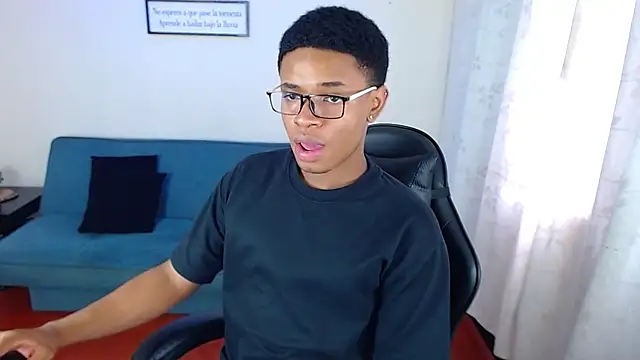 liiam3 online show from March 10, 2026, 8:46 pm