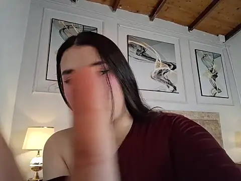 zoe moon   online show from May 14, 2026, 11:18 am