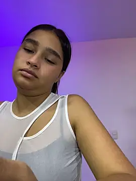 I Samanthaa online show from May 13, 2026, 3:35 am