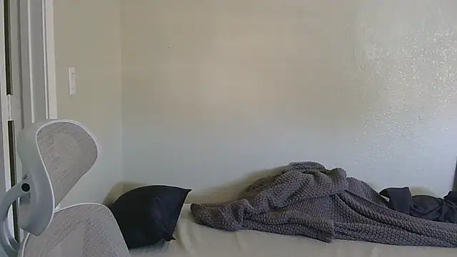 nigeleros online show from May 15, 2026, 4:38 pm