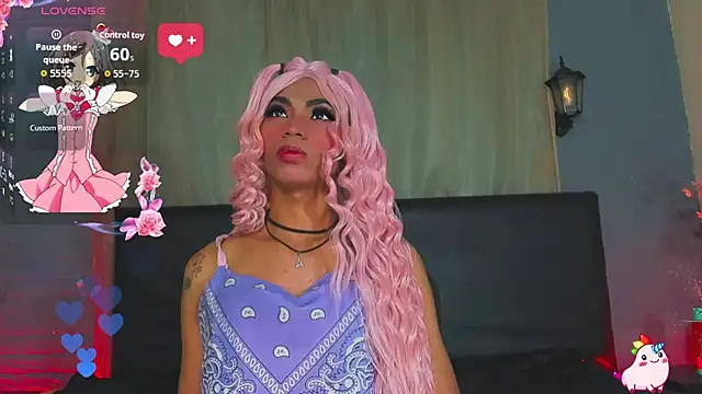 Snapshot of suzume_Mendez chatting on July 16, 2026, 11:18 am suzume Mendez online show from July 16, 2026, 11:18 am