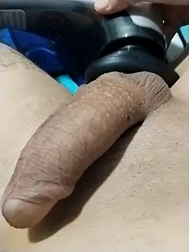 Snapshot of estebanxxxxxx chatting on March 1, 2026, 5:13 pm estebanxxxxxx online show from March 1, 2026, 5:13 pm