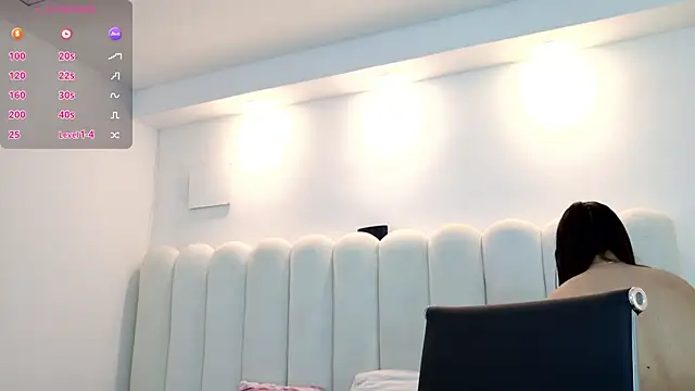 Ruby cruzz online show from March 31, 2026, 11:56 am