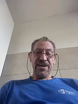 Costy601 online show from April 8, 2026, 12:50 pm