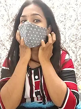 Snapshot of Tamil_Charu_ chatting on April 29, 2026, 3:49 pm Tamil Charu online show from April 29, 2026, 3:49 pm