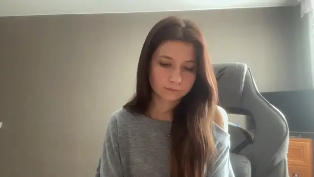 LunnaBliss online show from February 27, 2026, 11:10 am