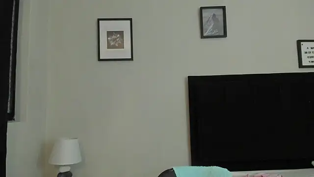 sabbrand0111 online show from April 10, 2026, 8:16 pm