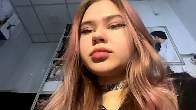 Snapshot of NeelyDalonzo chatting on February 28, 2026, 8:58 am NeelyDalonzo online show from February 28, 2026, 8:58 am