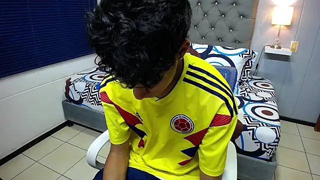 Snapshot of georgeowennss chatting on February 27, 2026, 1:00 pm georgeowennss online show from February 27, 2026, 1:00 pm