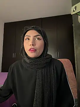 Snapshot of Darsha_Khemu chatting on July 2, 2026, 9:10 pm Darsha Khemu online show from July 2, 2026, 9:10 pm
