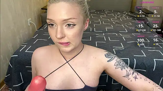 creampiiee online show from March 14, 2026, 4:02 pm