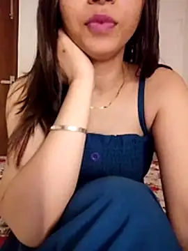Snapshot of cute_girl_29 chatting on July 24, 2026, 6:15 pm cute girl 29 online show from July 24, 2026, 6:15 pm