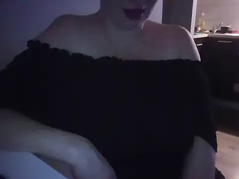 Beatique1 online show from March 21, 2026, 8:24 pm