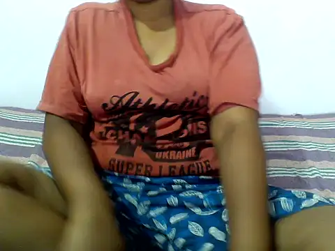 Angel honeybear 143 online show from May 27, 2026, 3:03 am