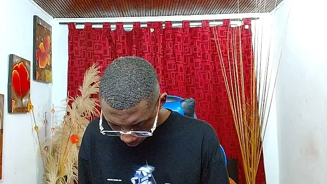 milo018 online show from February 17, 2026, 8:50 pm