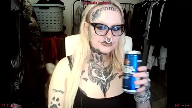 grindhouseho online show from April 19, 2026, 3:40 am