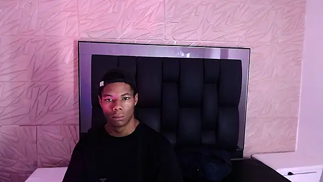 Santiago Ortiz  online show from March 13, 2026, 3:06 pm