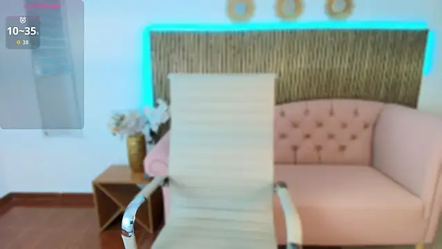 Nadia Privee online show from February 28, 2026, 6:07 pm