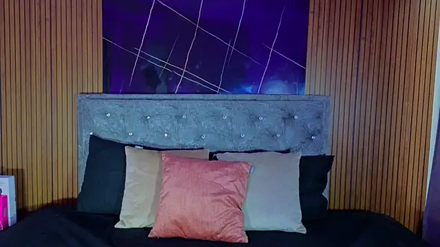 Sophiexx  online show from March 3, 2026, 3:52 pm