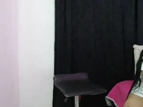 Becca Fremman online show from February 24, 2026, 7:37 pm