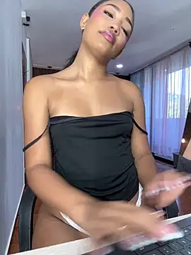 Snapshot of kali_rousse chatting on July 14, 2026, 12:11 pm kali rousse online show from July 14, 2026, 12:11 pm